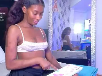 Chaturbate Adult Webcam of petitelittleebony