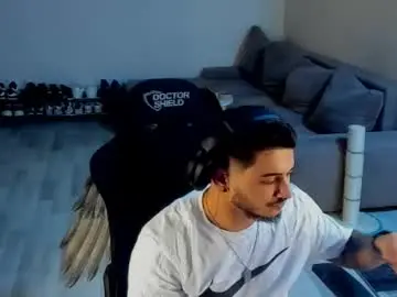 Chaturbate Live Porn of jonnyporn1