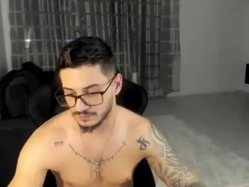 Chaturbate Best live sex cam show of jonnyporn1