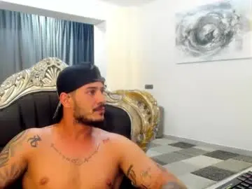 Chaturbate Live Sex of jonnyporn1