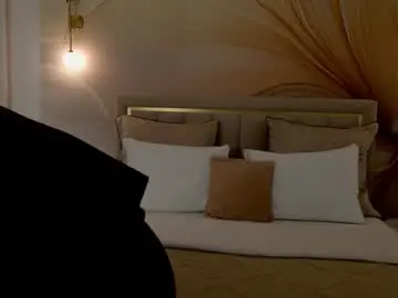 Chaturbate Private Sex Chat of milaleoneli