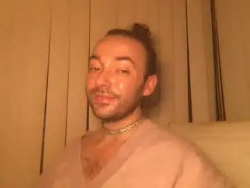 Chaturbate Free Live Porn of stevey_94