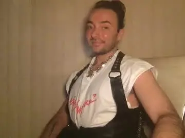 Chaturbate Best live sex cam show of stevey_94