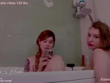 Chaturbate Best live sex cam show of emmie_blush
