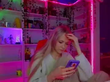 Chaturbate Live Sex Cam of holy_rumi