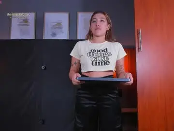 Chaturbate Live Sex Cam of tammys4