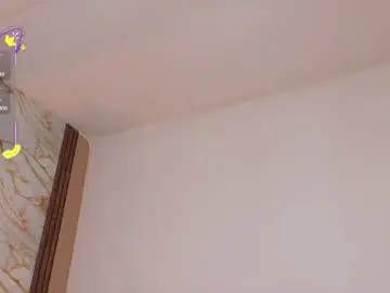 Chaturbate Adult Video Chat of ahvi_ebony