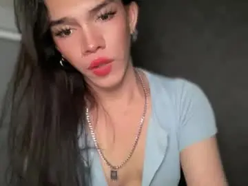 Chaturbate Live Sex Cam of queenn_xxx