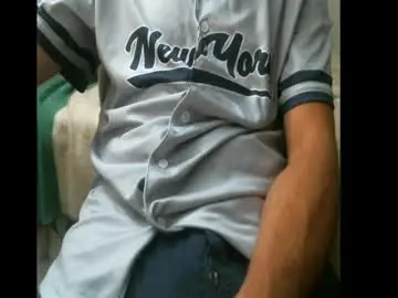 Chaturbate Best live sex cam show of reubendics