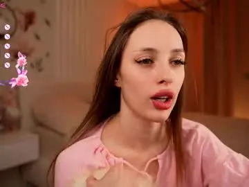 Chaturbate Live Sex Cam of milaluxe