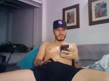 Chaturbate Live Sex of paisase12