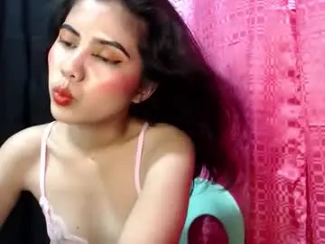 Chaturbate Live Porn of your_petite_miah07