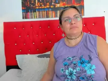 Chaturbate Free Porn Cam of carolinacrus01