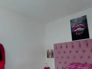 Chaturbate Free Live Porn of eimy_saenzx