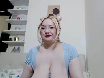 Chaturbate Watch Live Sex Cams of ina_pearl