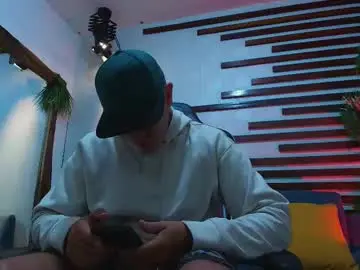 Chaturbate Watch Live Sex Cams of joeysexx1