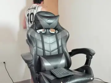 Chaturbate Free Live Porn of leo_jones389