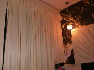 Chaturbate Nude Webcam of lia_sexx1