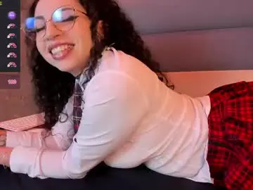 Chaturbate Nude Webcam of scarlattaa_desire