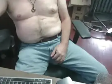 Chaturbate Free Live Porn of woodworker6473