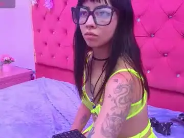 Chaturbate Live Sex Cam of _ivy_luna