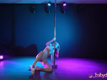 Chaturbate Live Sex Cam of bubble__gum_