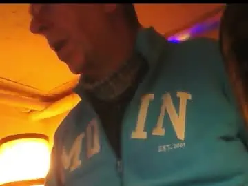 Chaturbate Live Sex Cam of hartwichser1