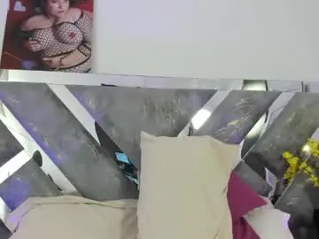Chaturbate Live Sex Cam of isabela_parkerr