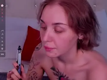 Chaturbate Live Porn of lushcherry