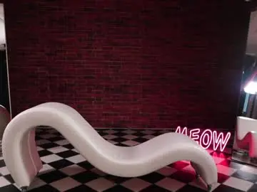 Chaturbate Free Porn Cam of _meganmeow_