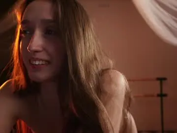 Chaturbate Live Porn of _meganmeow_