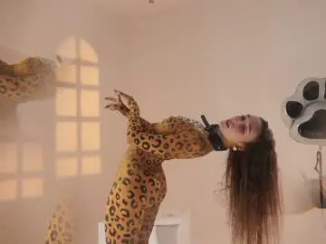 Chaturbate Free Porn Cam of _meganmeow_