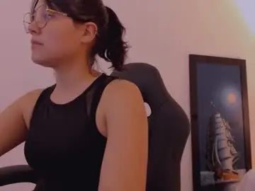 Chaturbate Live Sex Cam of annaralein