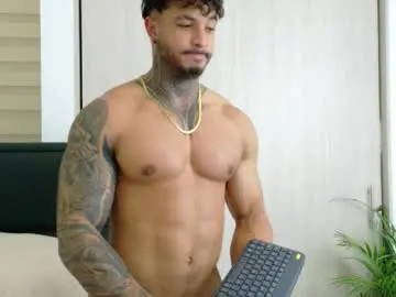Chaturbate Free Live Porn of dylanrivera_