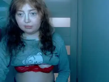 Chaturbate Adult Webcam of kira_foxy_