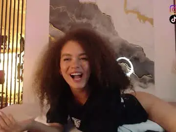 Chaturbate Adult Webcam of miticabrennet