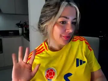 Chaturbate Watch Live Sex Cams of myahangel
