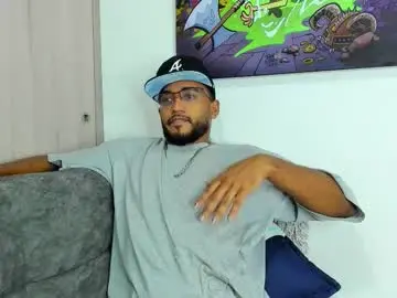 Chaturbate Watch Live Sex Cams of theblack_frank