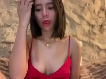 Chaturbate Live Sex Cam of yowginethegreat