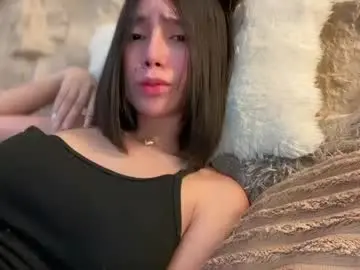 Chaturbate Watch Live Sex Cams of yowginethegreat