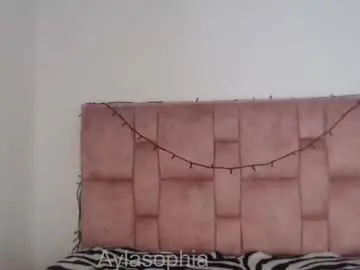 Chaturbate Watch Live Sex Cams of aylasophia_