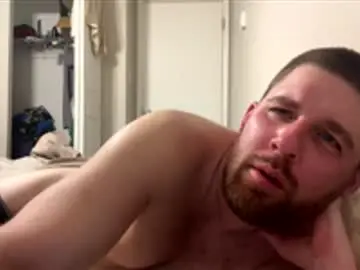 Chaturbate Free Porn Cam of reddrockett69