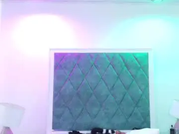 Chaturbate Watch Live Sex Cams of sasha_blazer