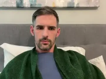 Chaturbate Live Sex Cam of gizzlemcclizzle