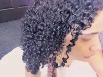 Chaturbate Watch Live Sex Cams of mazeekiin