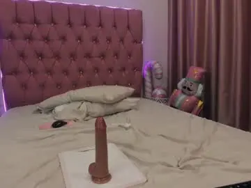 Chaturbate Watch Live Sex Cams of mazeekiin