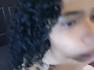 Chaturbate Watch Live Sex Cams of mazeekiin