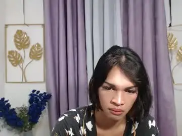 Chaturbate Live Sex Cam of pinay_leixx