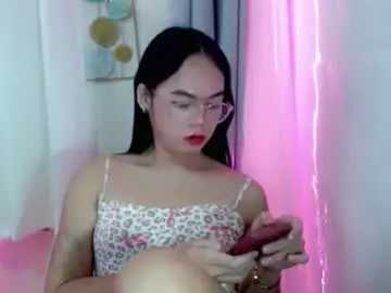 Chaturbate Adult Webcams of asian_pretty143