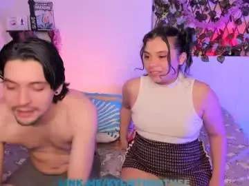 Chaturbate Watch Live Sex Cams of kylietimothee